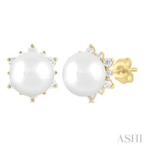 1/6 ctw Petite 5.50  MM Cultured Pearl and Round Cut Diamond Fashion Stud Earring in 10K Yellow Gold