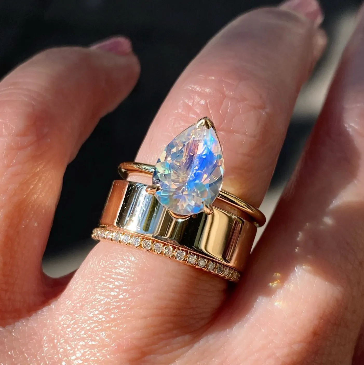 2.12ct Rainbow Moonstone Aura Ring