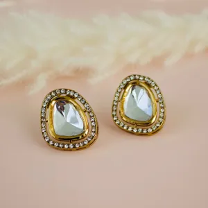 Chandani Stud Earrings