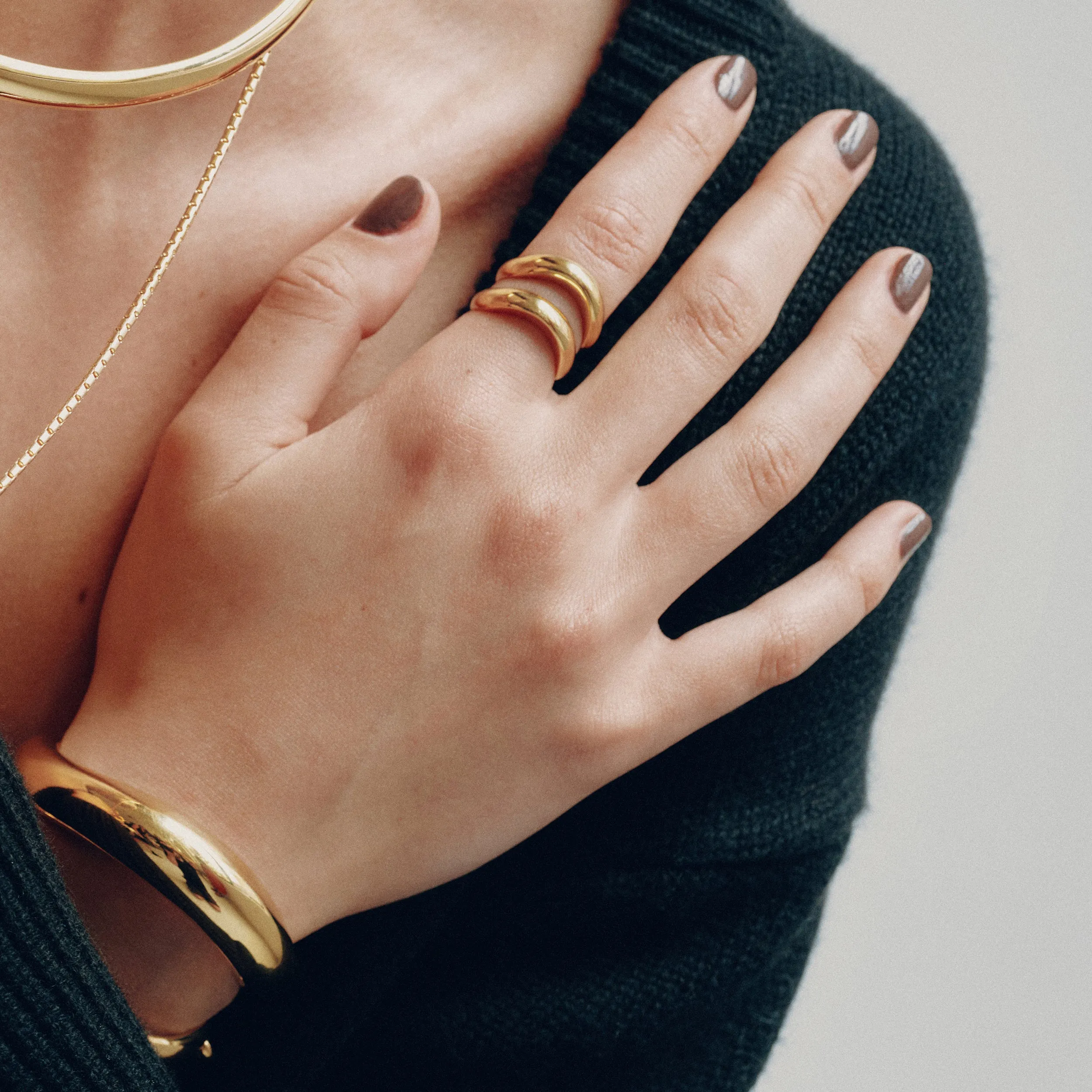 Curve Ring - Small - Gold