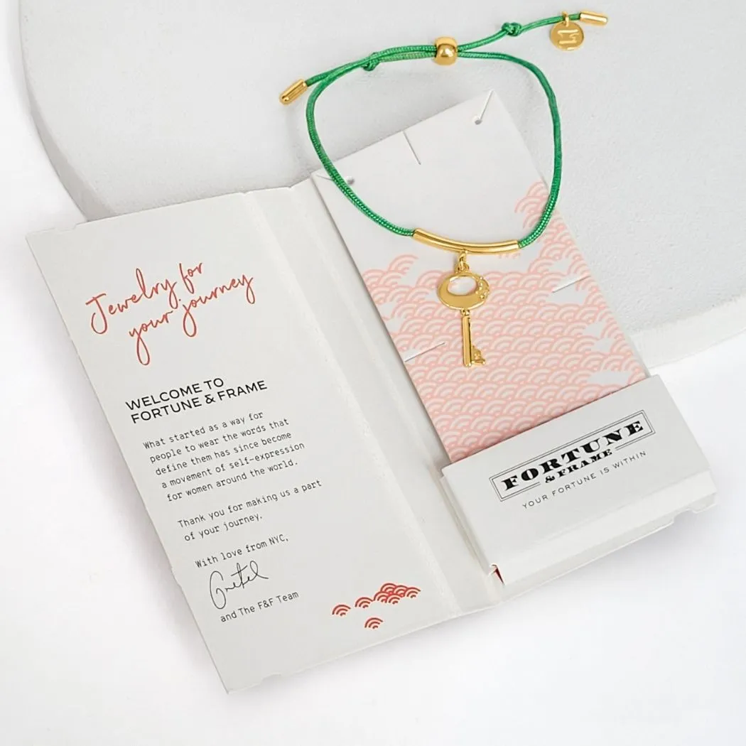 Key String Bracelet (Emerald) - Gold