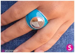 Paparazzi Ring ~ Making an Entrance - Blue