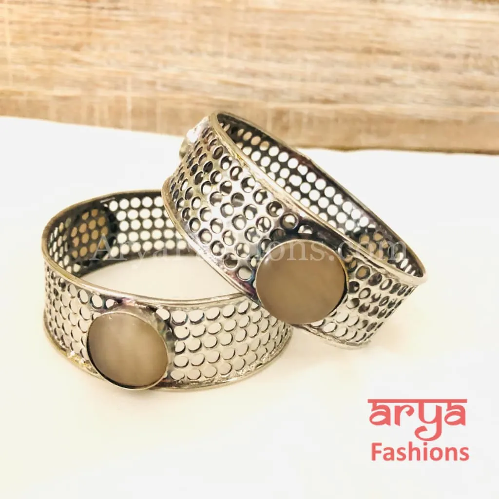 Silver Oxidized Net Bangles with colored Stones